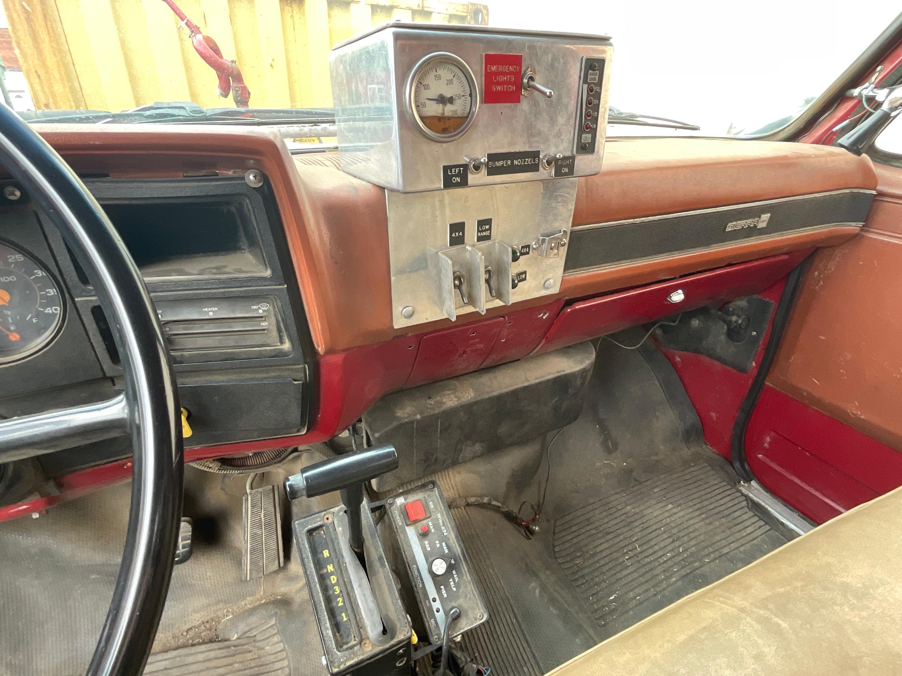 1985 Chevrolet 7000 4x4 Wildland Unit - image 8