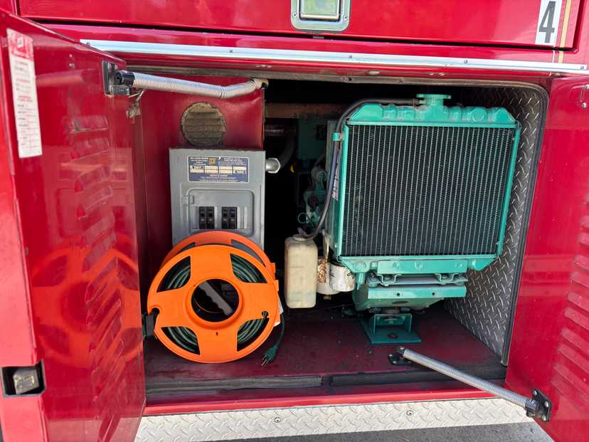 1991 Spartan GA20-2142 Pumper Tanker — photo 7