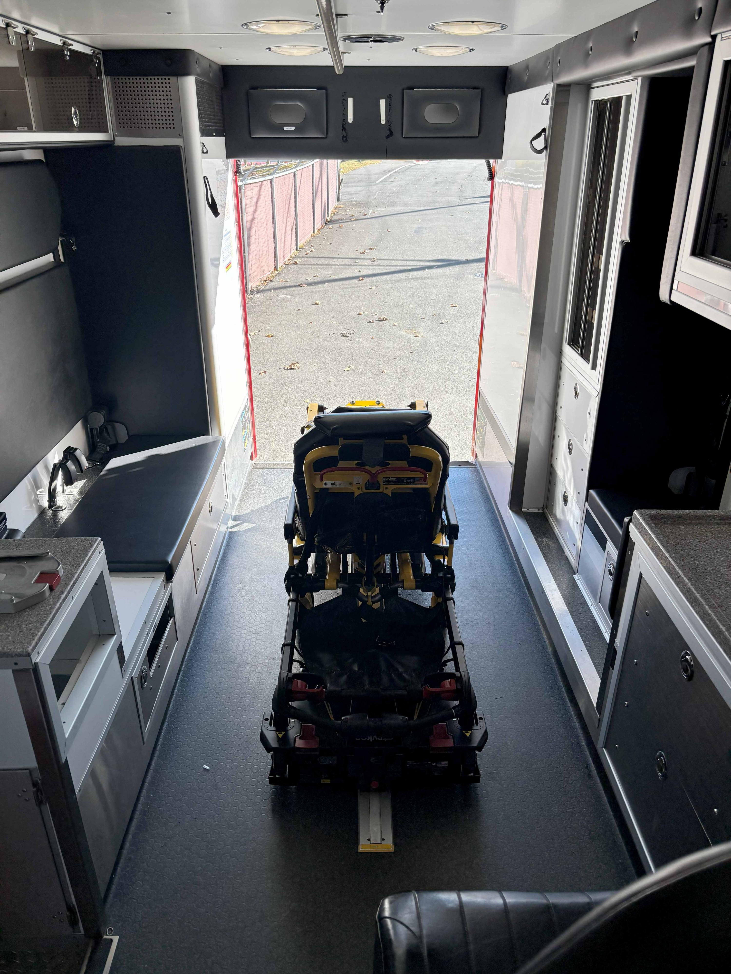 2016 Horton Ford 4x4 Type I Ambulance - image 11