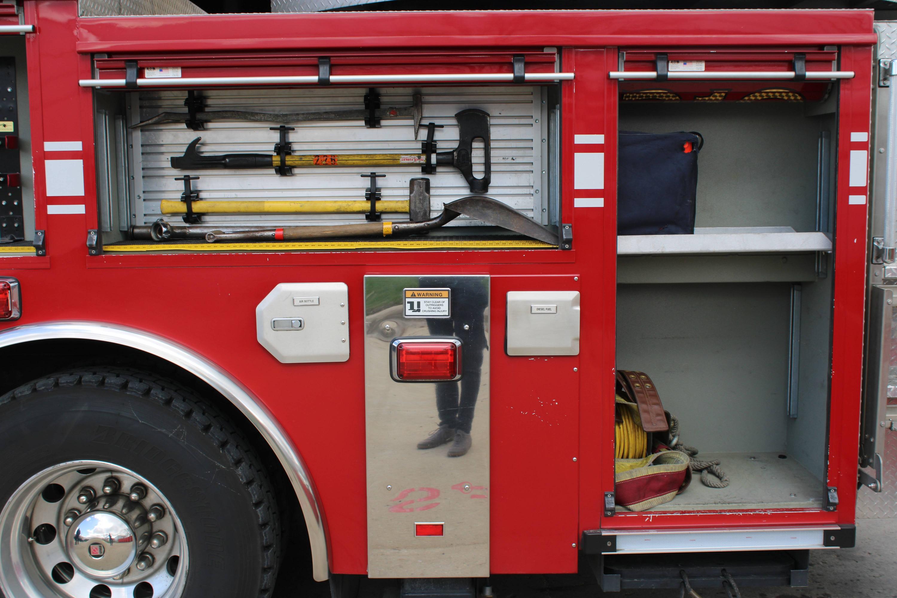 2013 Spartan Sirius MFD 105' Quint - image 19
