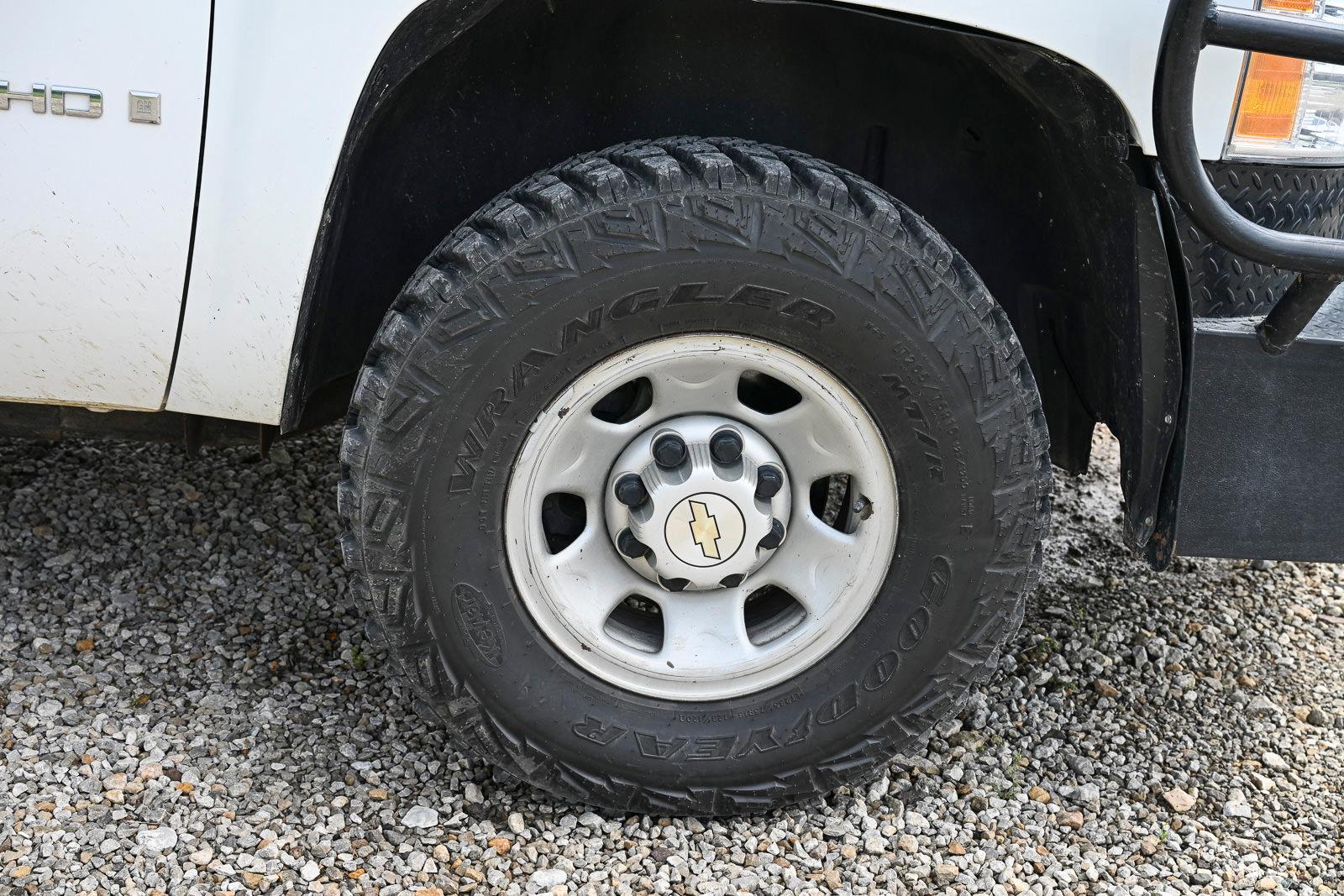 2007 Chevrolet 3500HD 4x4 Brush Truck - image 61