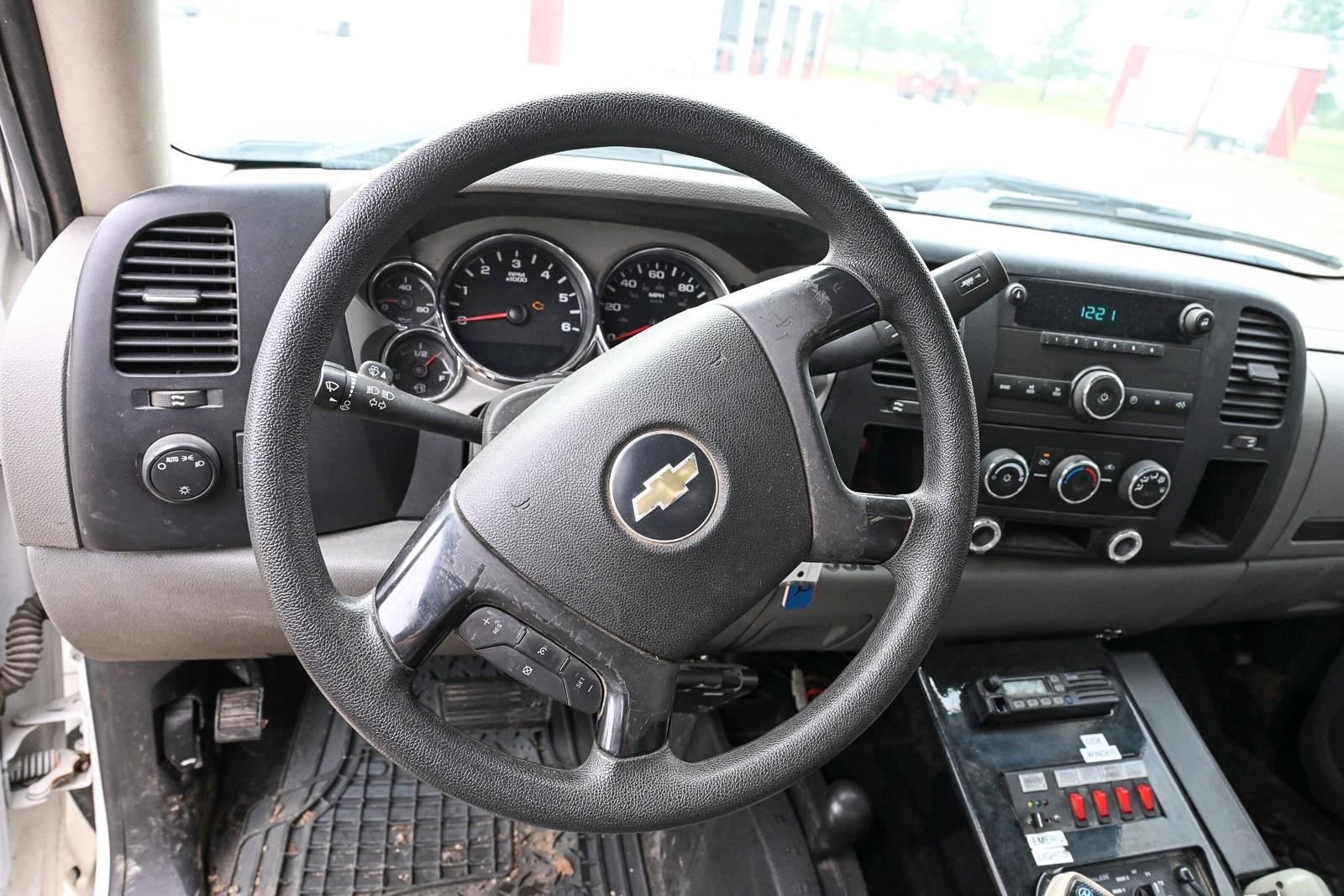 2007 Chevrolet 3500HD 4x4 Brush Truck - image 19