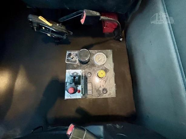 2020 Peterbilt 579 Dump Truck - image 19