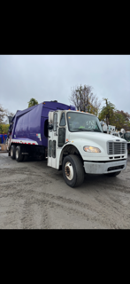 2015 Freightliner McNeilus Rear Loader