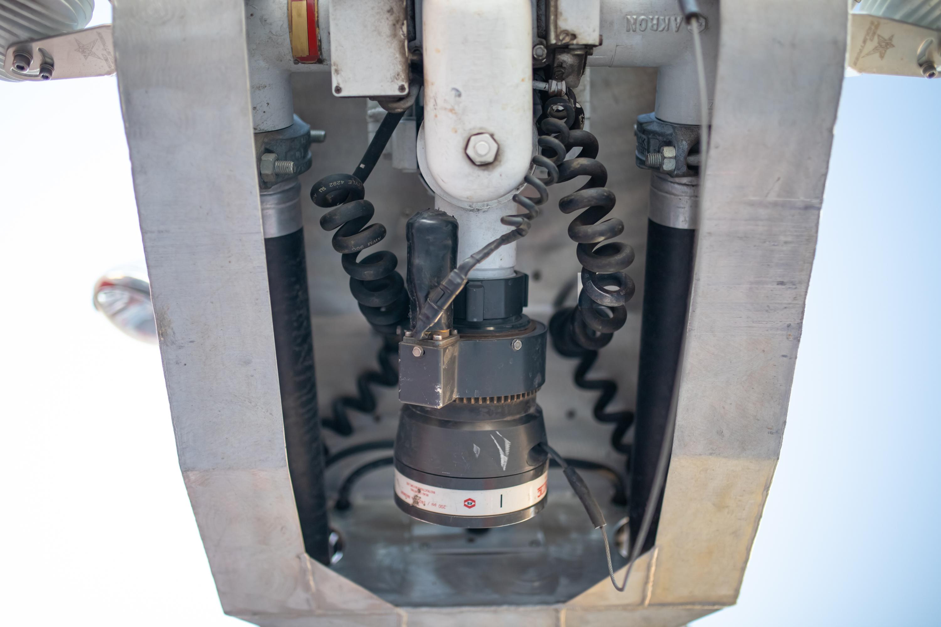 2003 E-One Typhoon 50' Quint - image 111