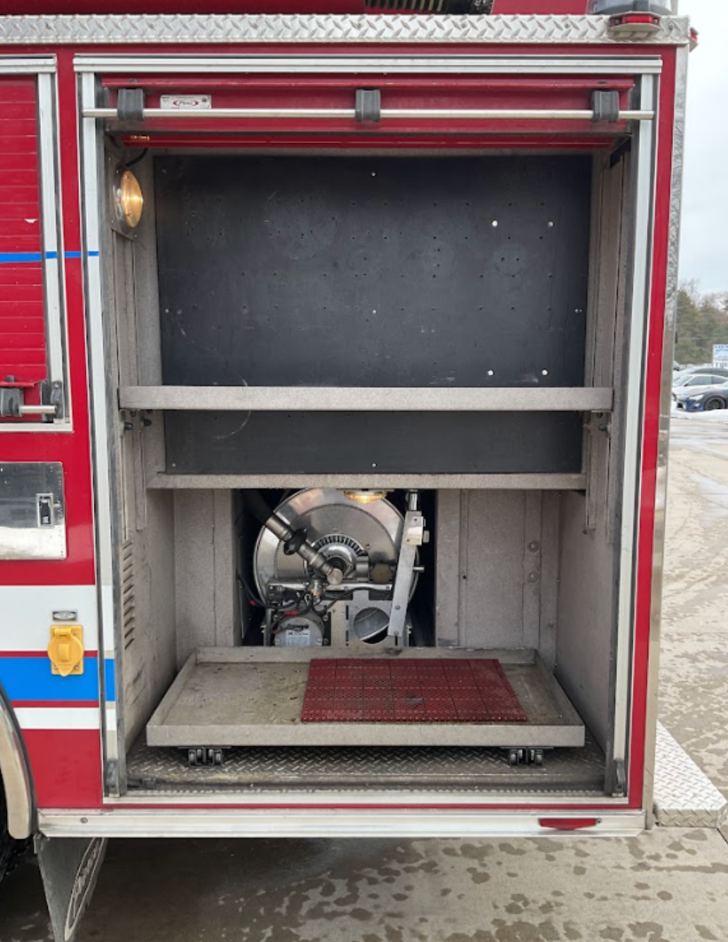 2003 Pierce Tilt Cab Pumper - image 26