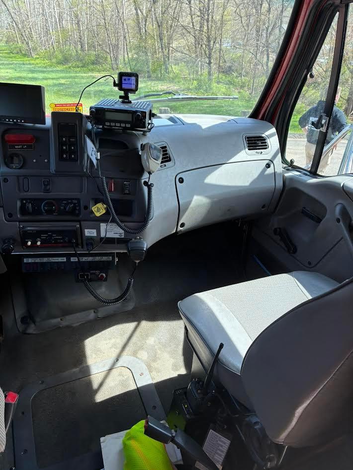 1998 4 Guys Ford Medium Rescue - image 7