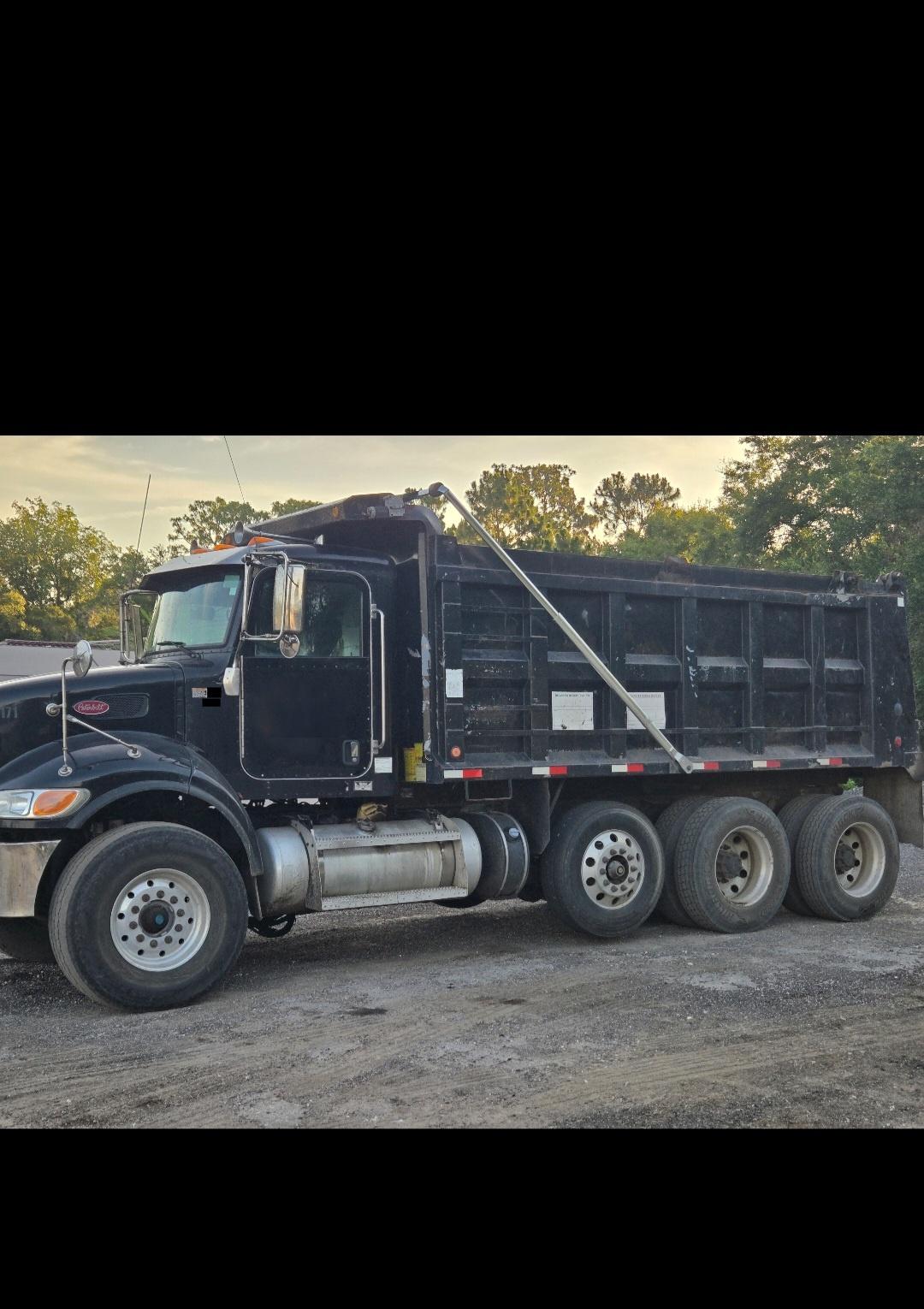 2018 Peterbilt 348 Dump Truck - image 1