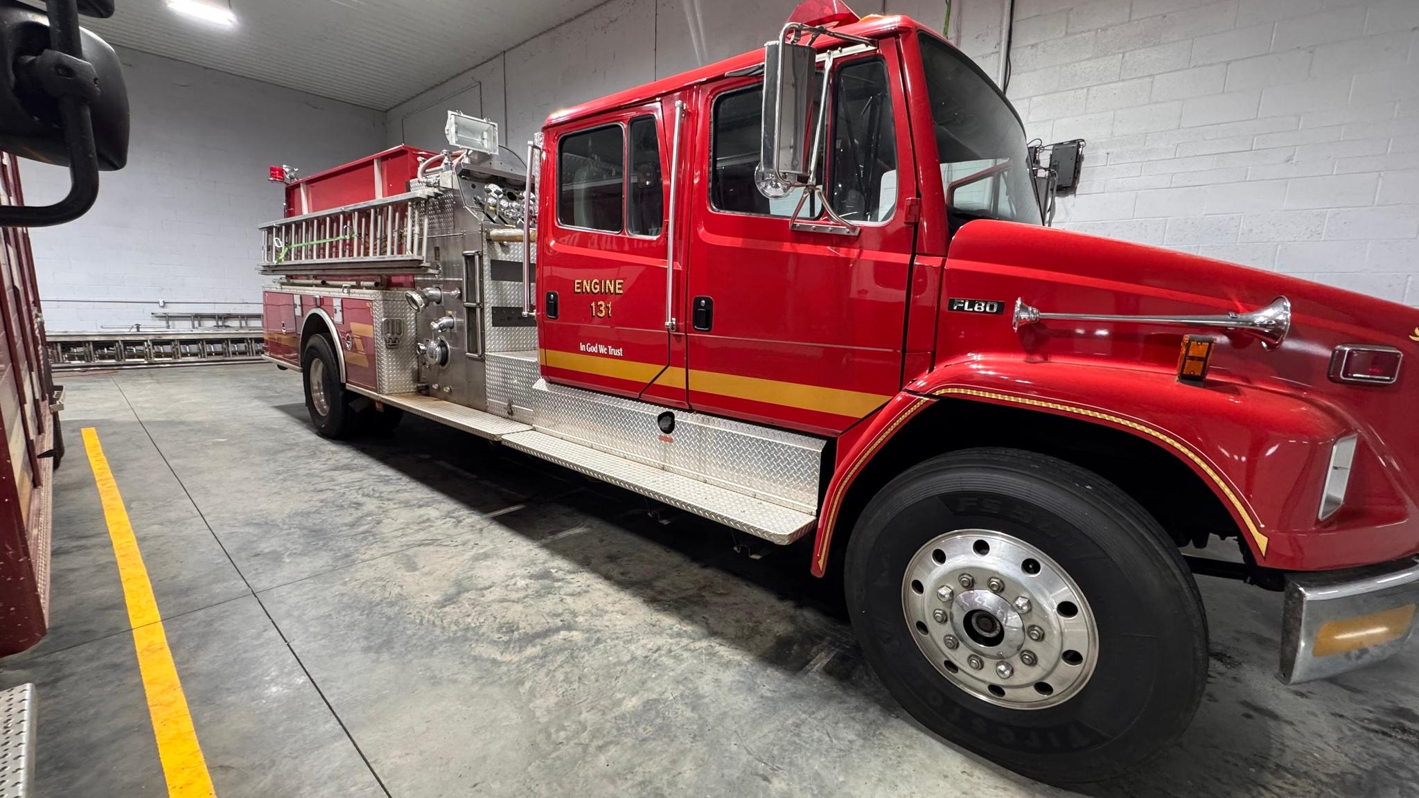 1993 KME Freightliner Pumper - image 1