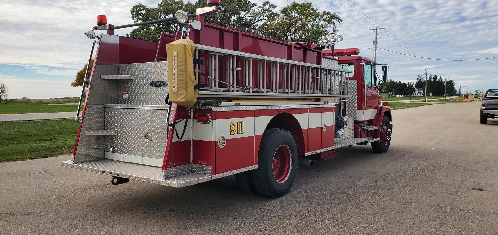 1996 Pierce Freightliner Pumper Tanker - image 4