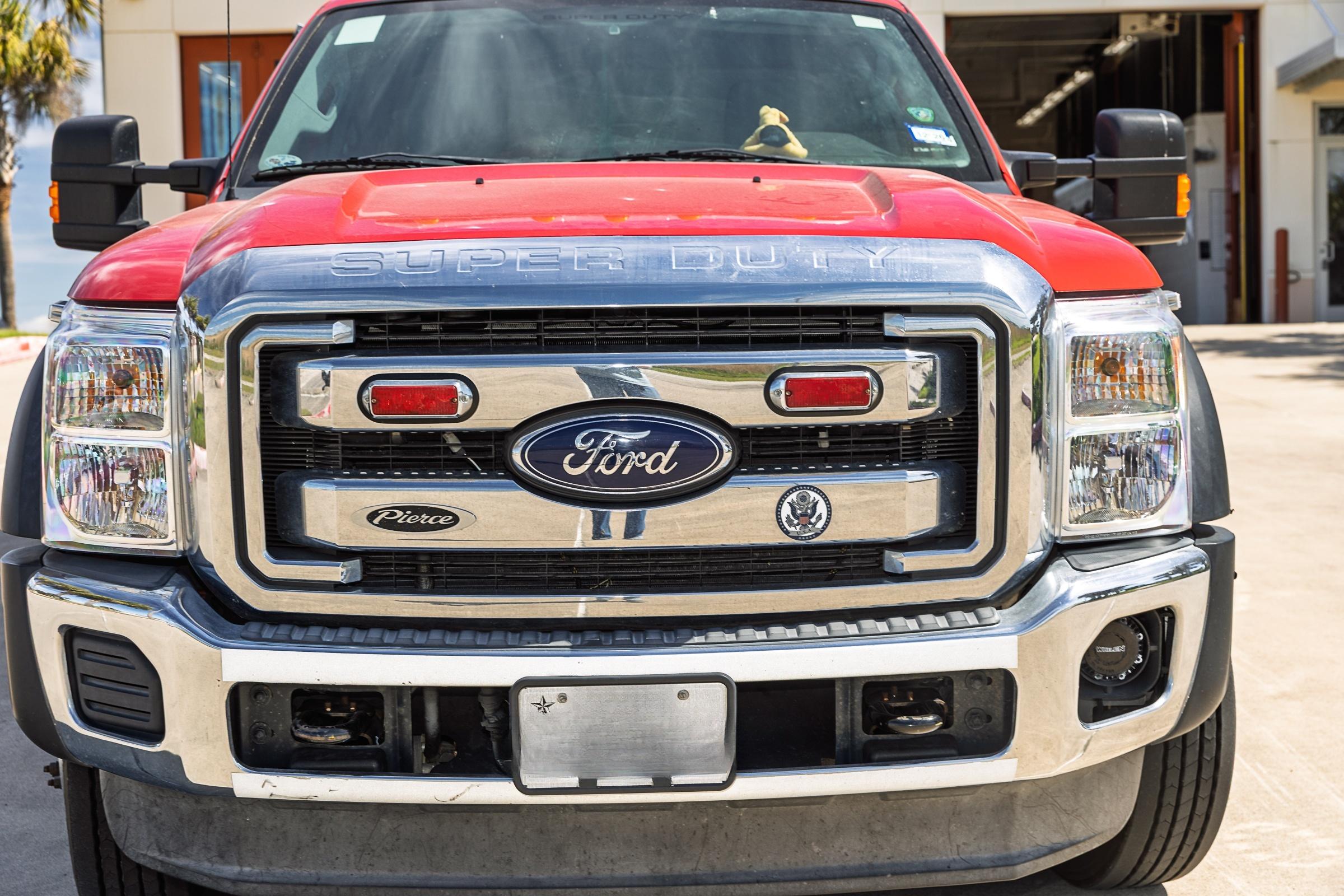 2013 Pierce Ford 4x4 Mini Pumper - image 86