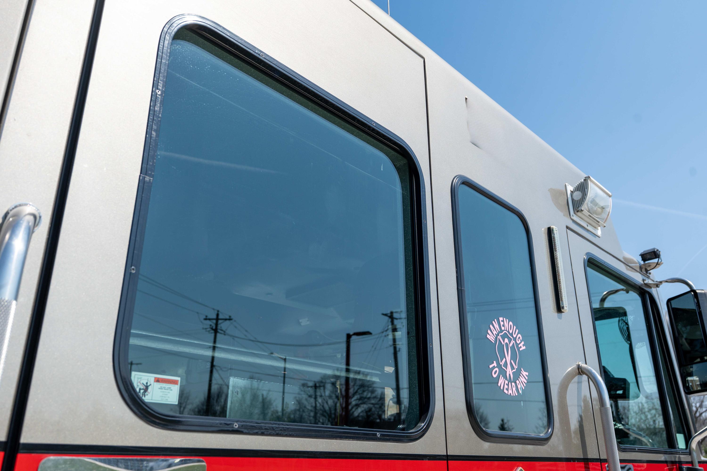 2005 Rosenbauer Spartan Rescue Pumper - image 34