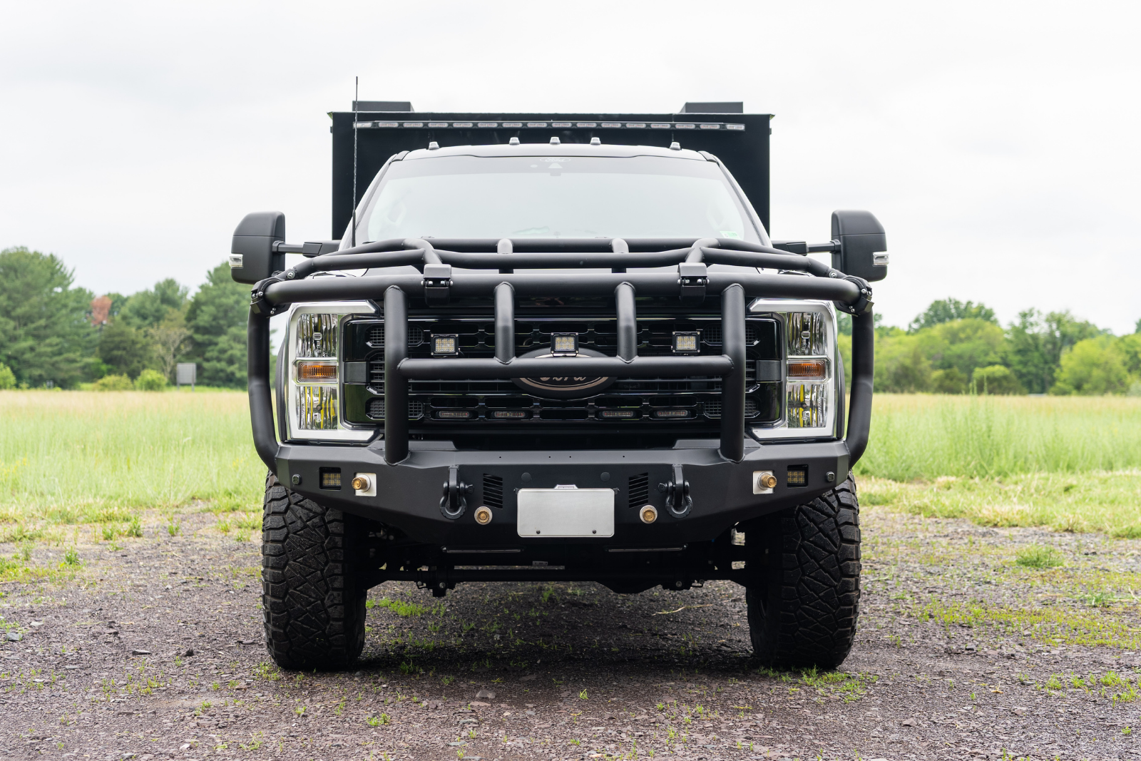 2025 Ford F350 4x4 Quick Attack - image 9