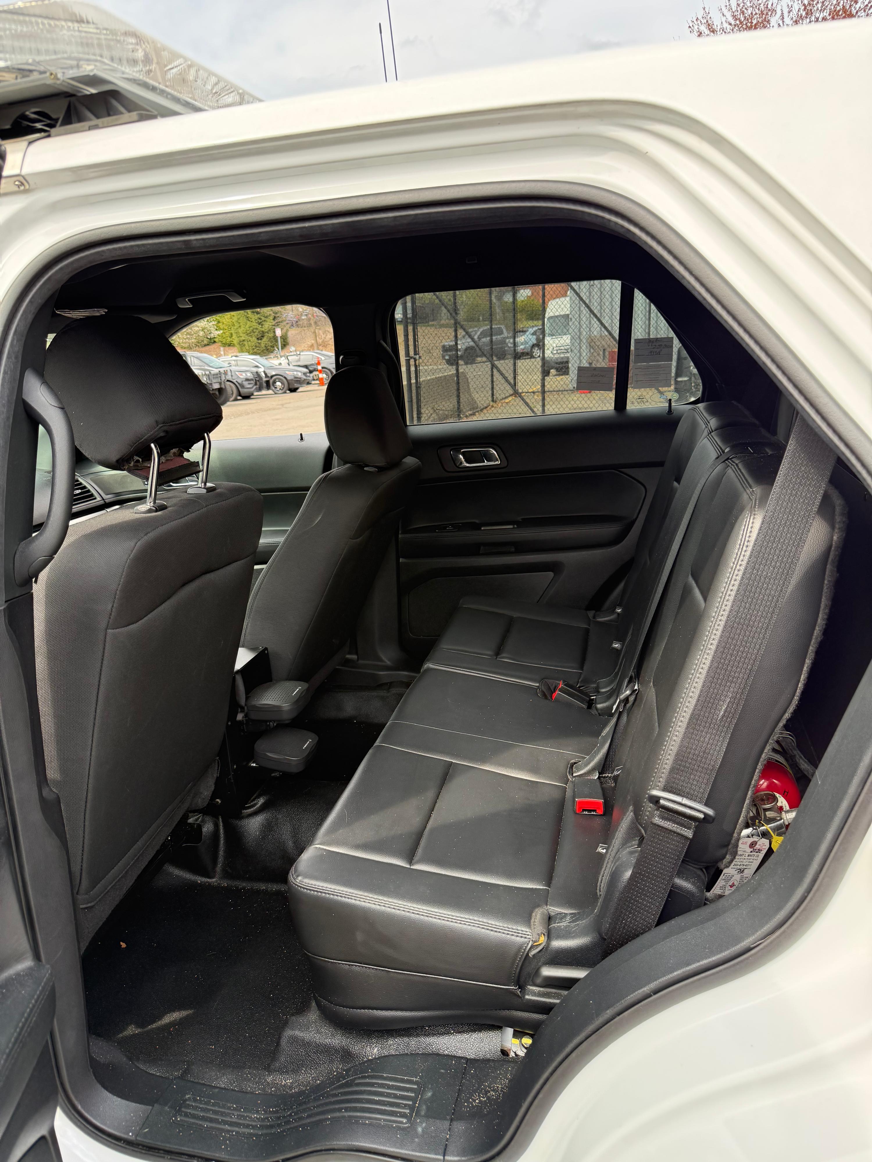 2018 Ford Explorer 4x4 Command Unit - image 10