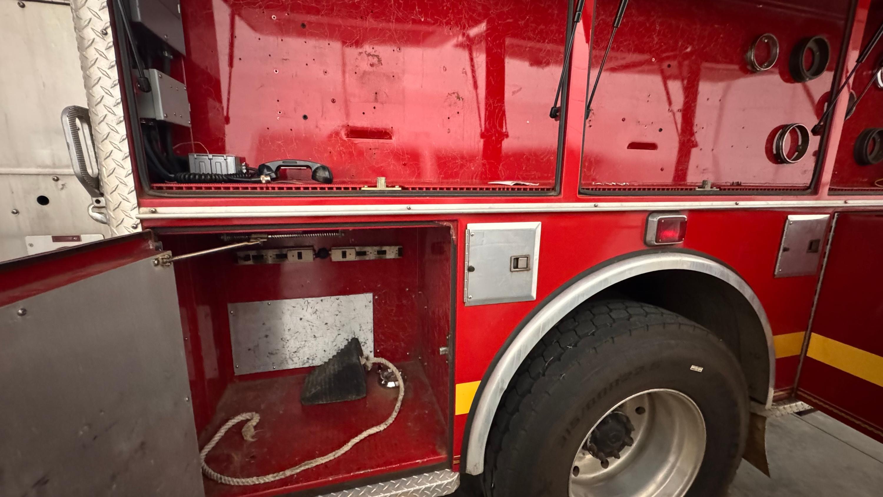 1993 KME Freightliner Pumper - image 10