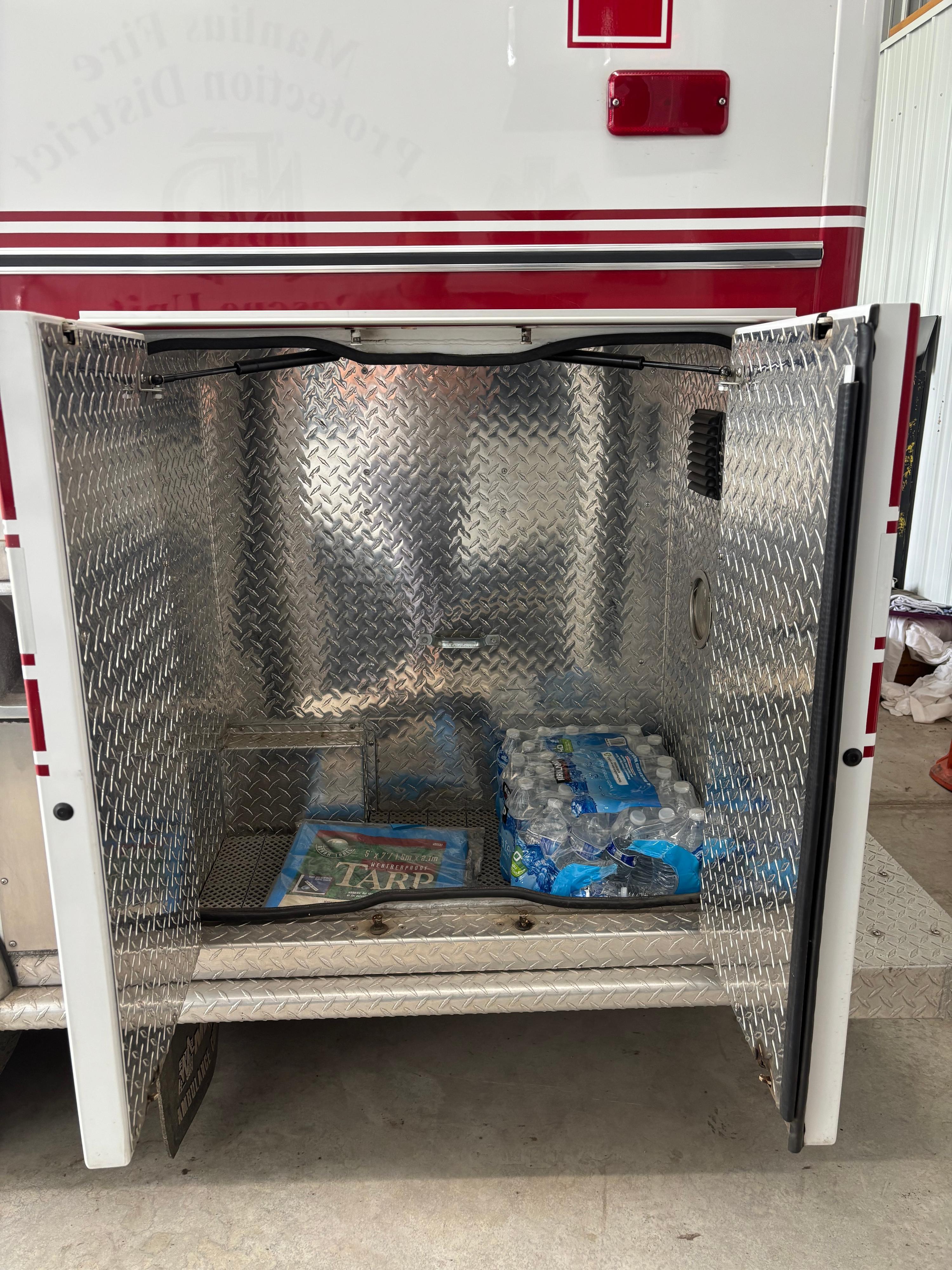 1996 MedTec Ford Type III Ambulance - image 10