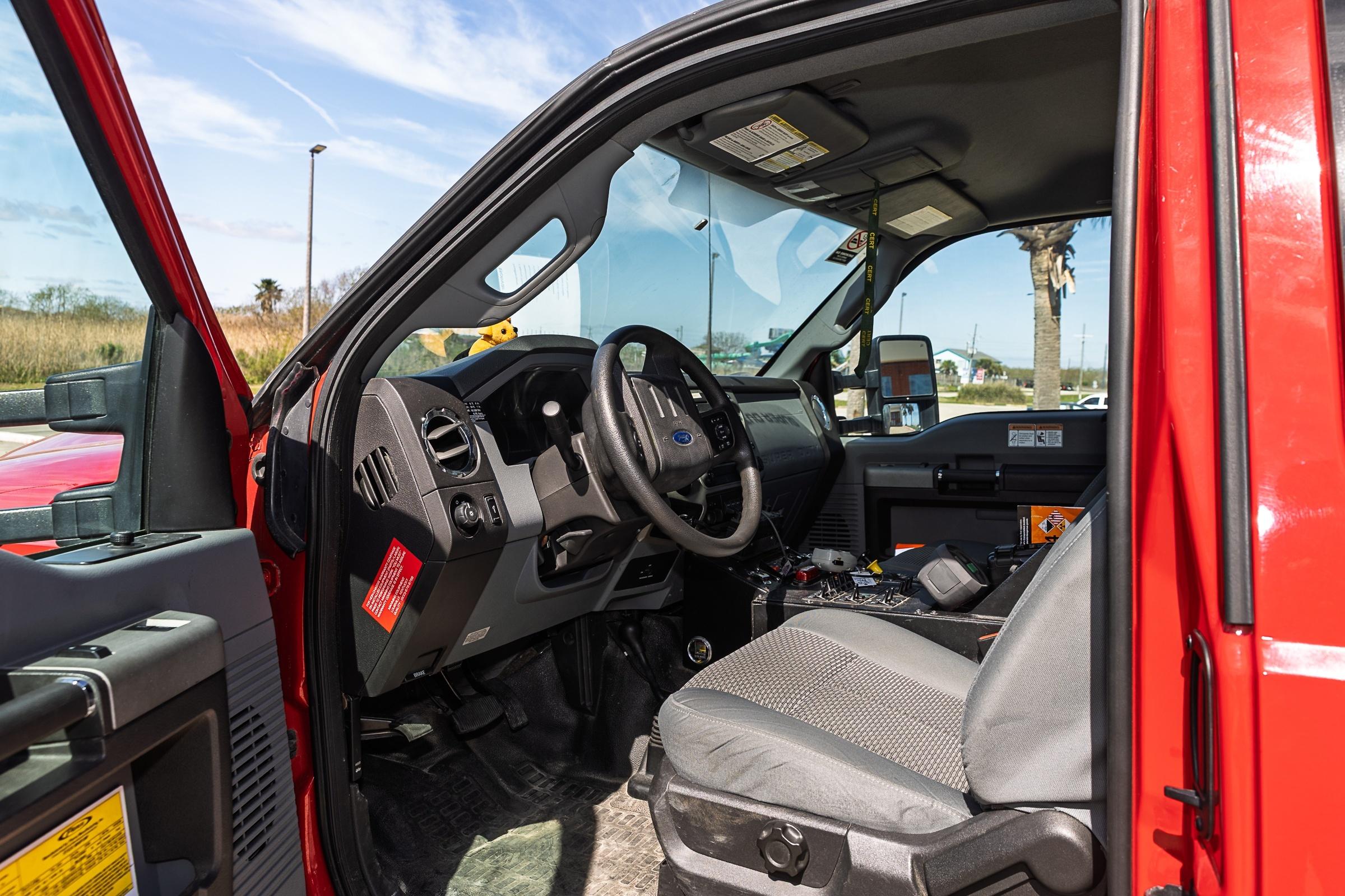 2013 Pierce Ford 4x4 Mini Pumper - image 54