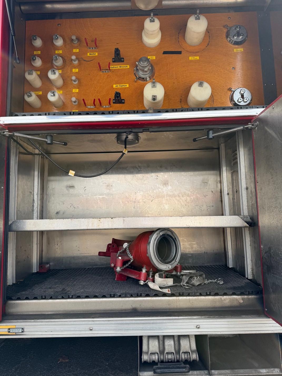 1996 Pumper - image 15
