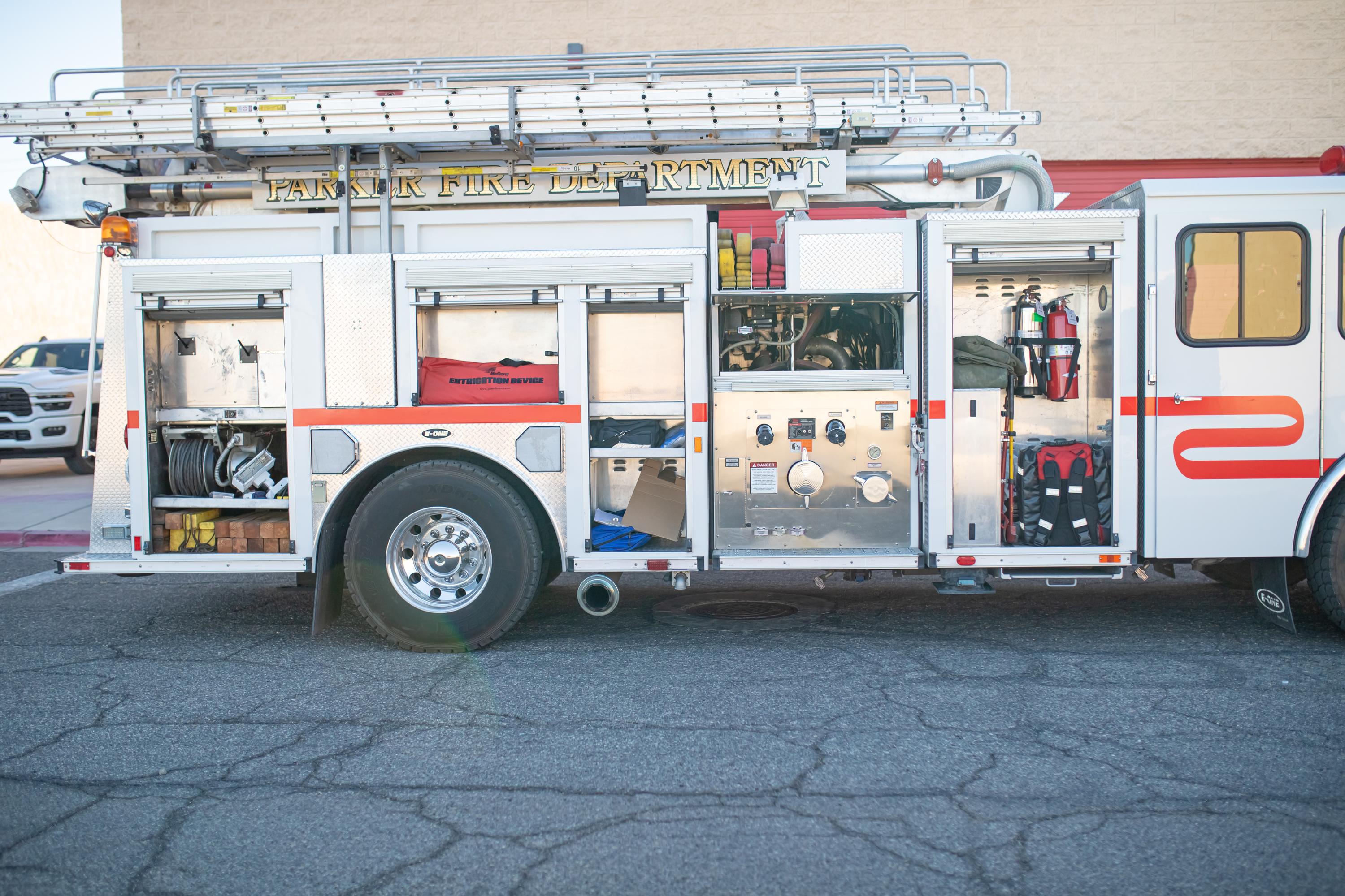 2003 E-One Typhoon 50' Quint - image 74