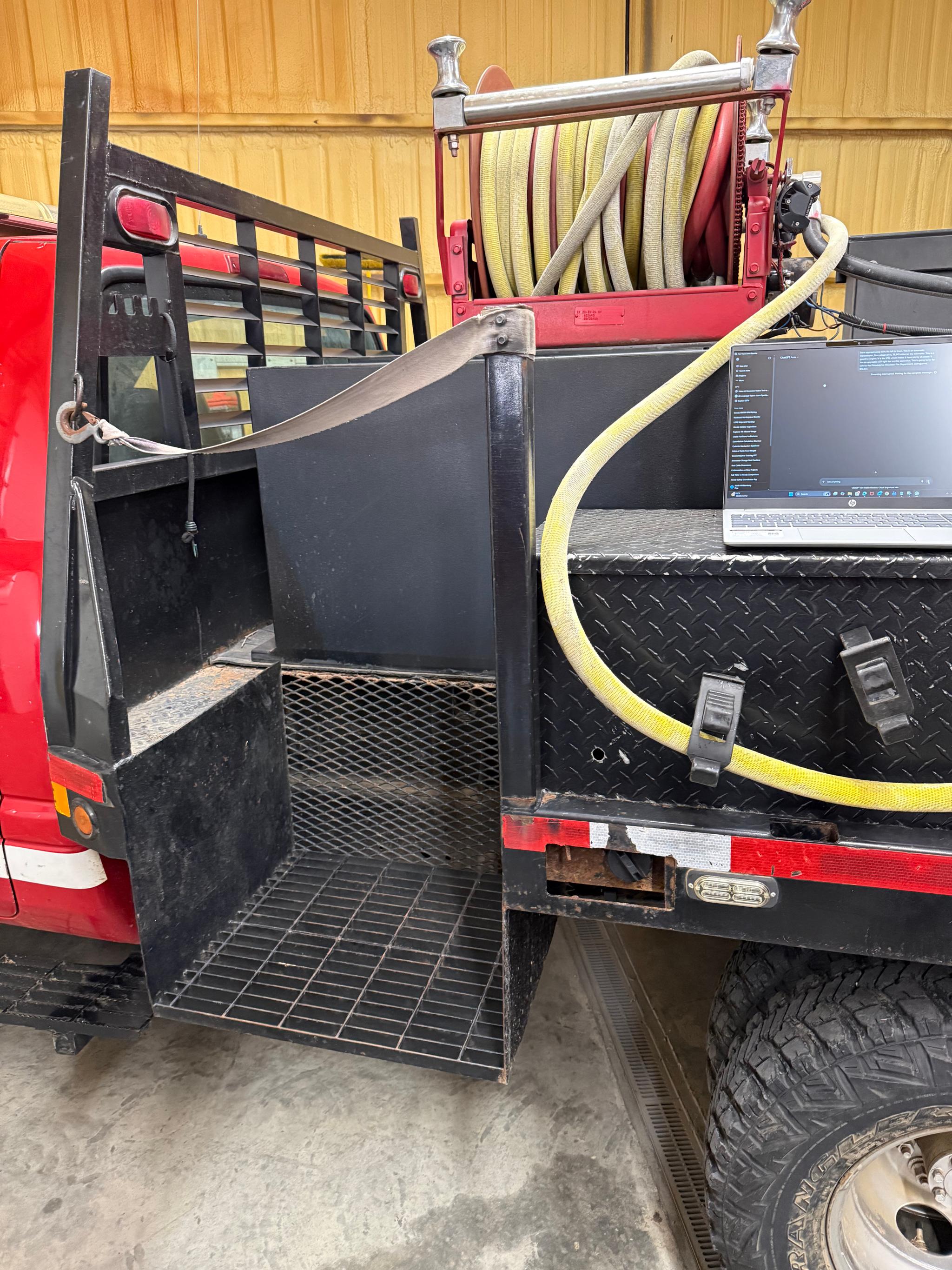 1996 Dodge 3500 4x4 Brush Truck - image 3