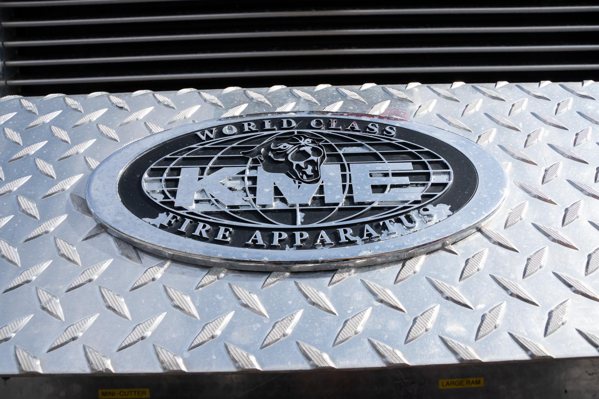 2009 KME Predator 4x4 Heavy Rescue - image 37