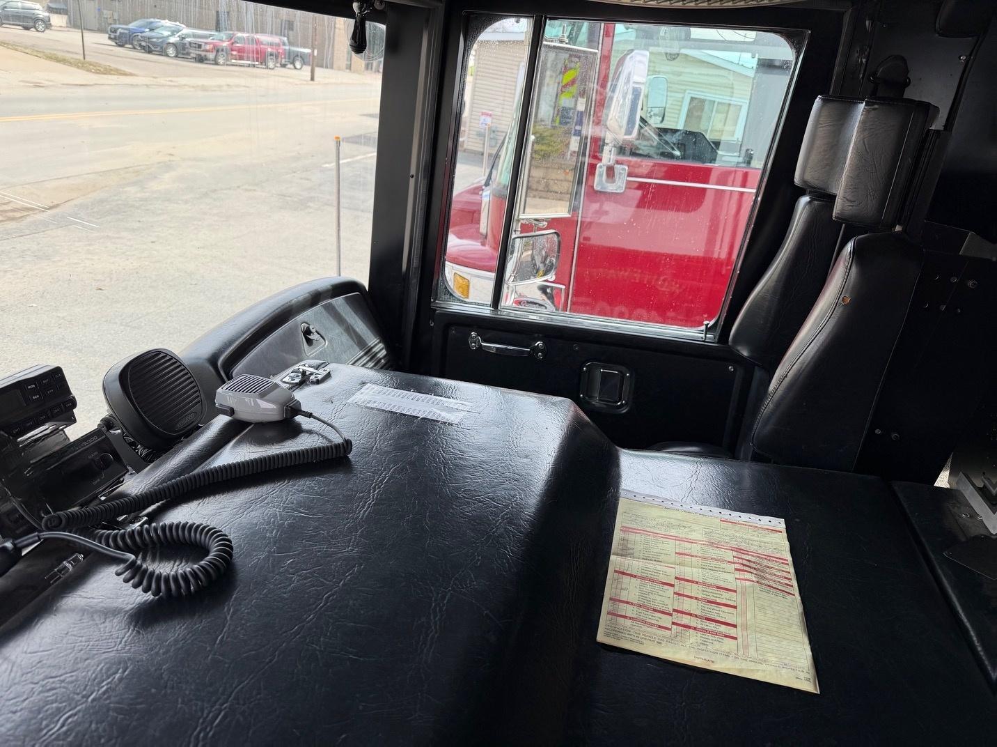 1996 Pumper - image 24