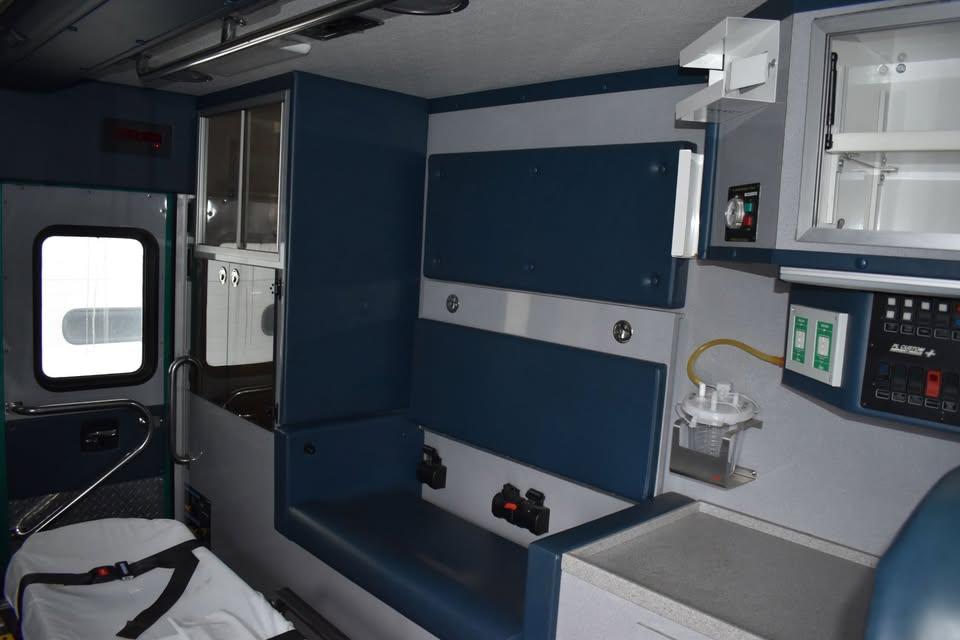 2010 PL-Custom Chevrolet Type III Ambulance - image 15