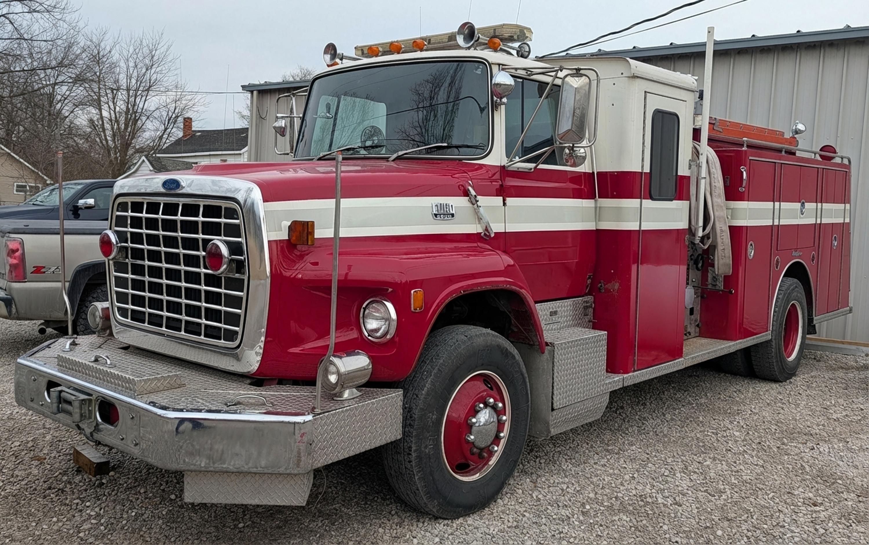 1985 Central States Ford Pumper - image 8