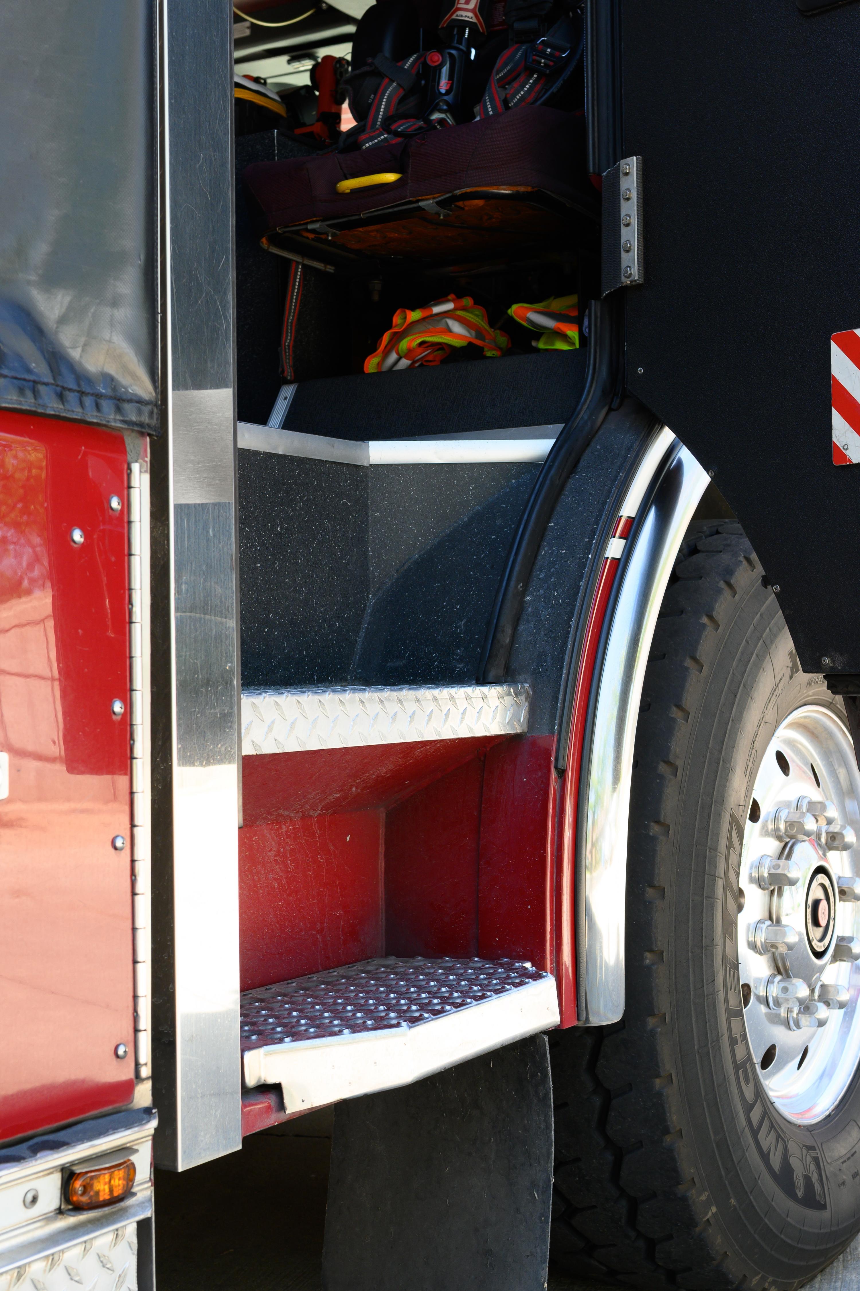 2009 Crimson Spartan Rescue Pumper - image 143