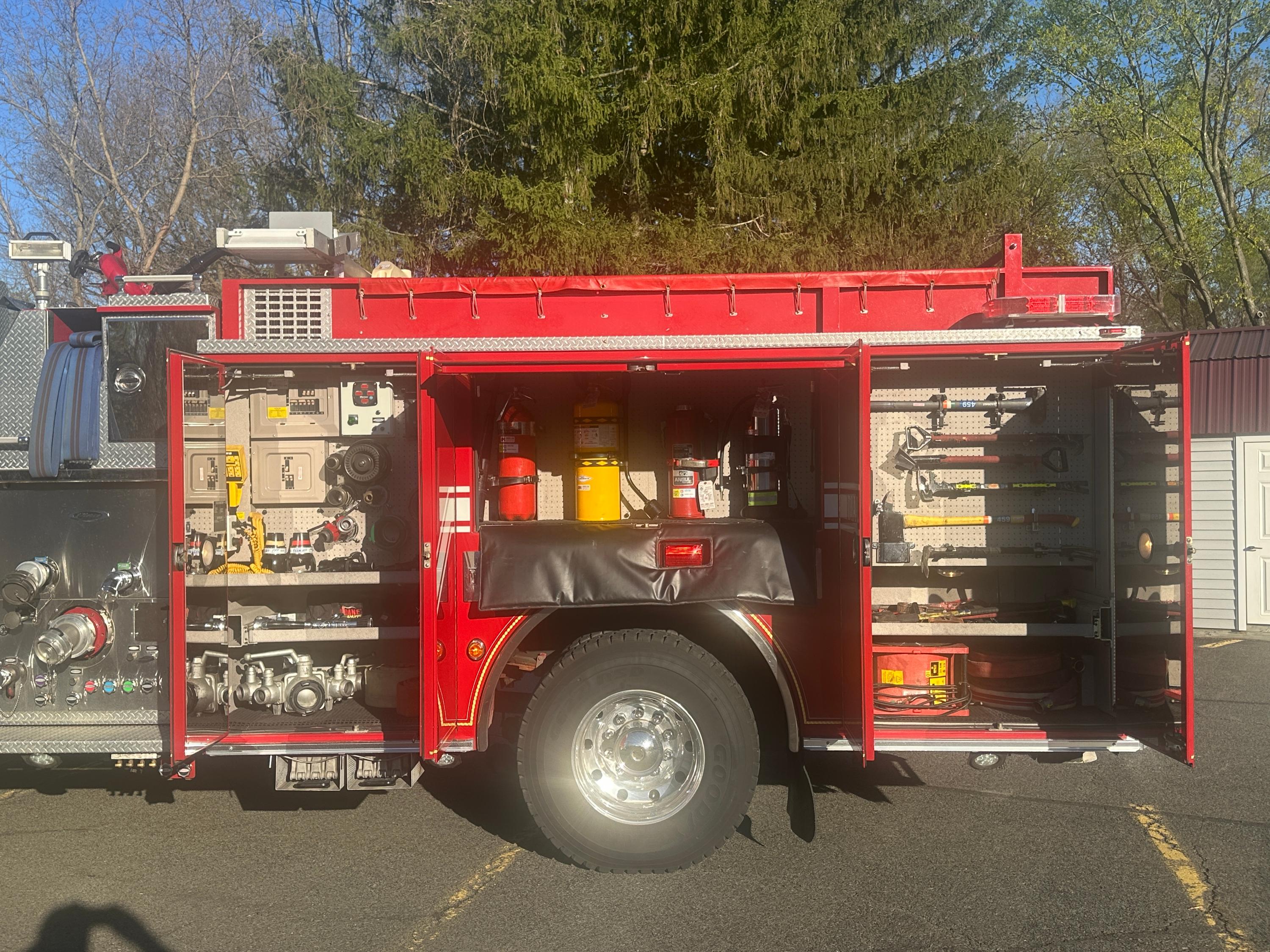 2007 Pierce Quantum Pumper - image 4