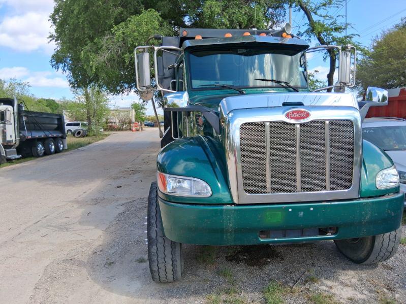 2015 Peterbilt 348 Dump Truck - image 9