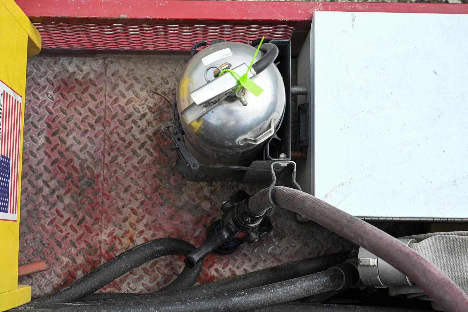 1990 Ford F350 4x4 Brush Truck - image 127