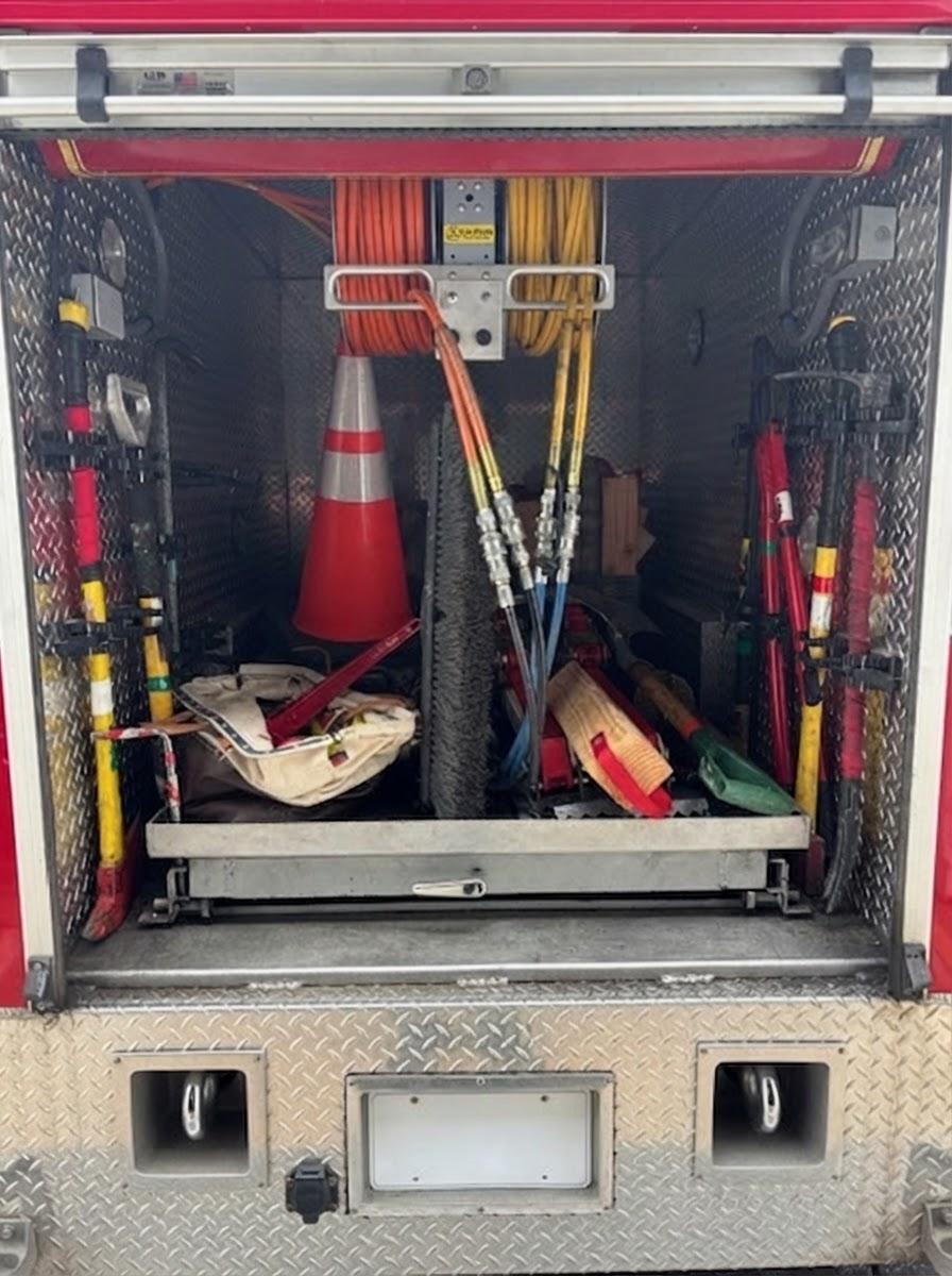 2002 American Ford Light Rescue - image 9