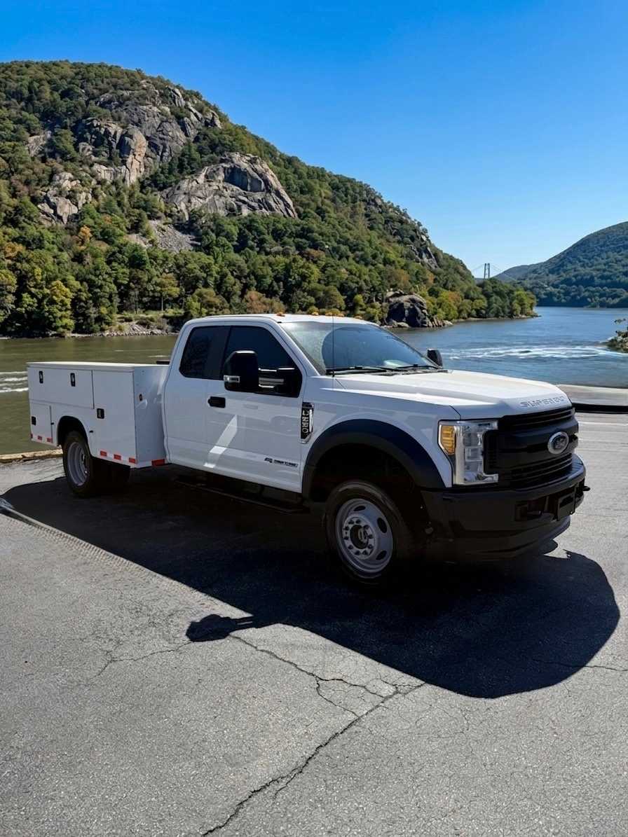 2017 Ford F550 4x4 Diesel Knapheide Utility Body