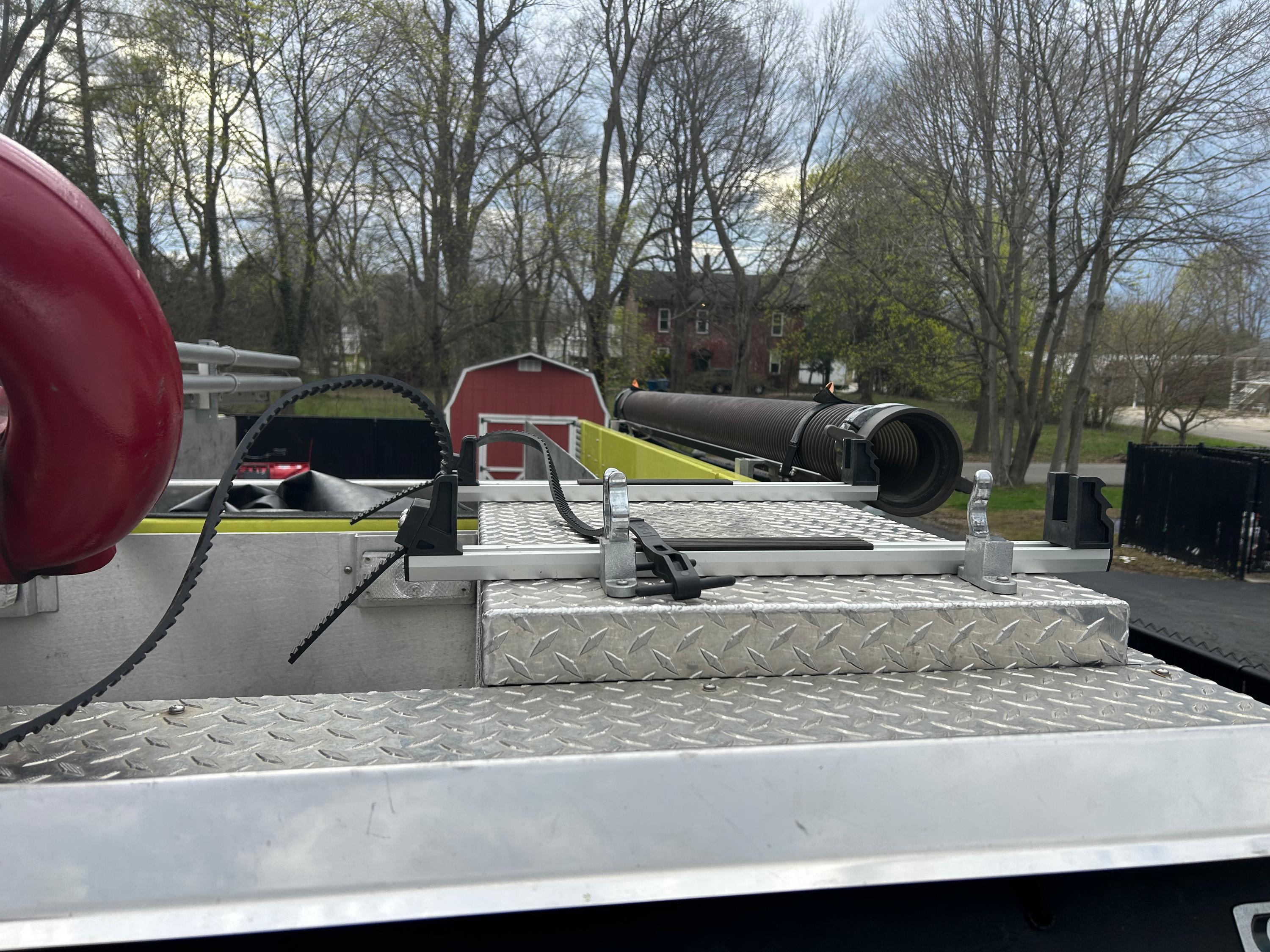 2005 KME Predator Pumper - image 16