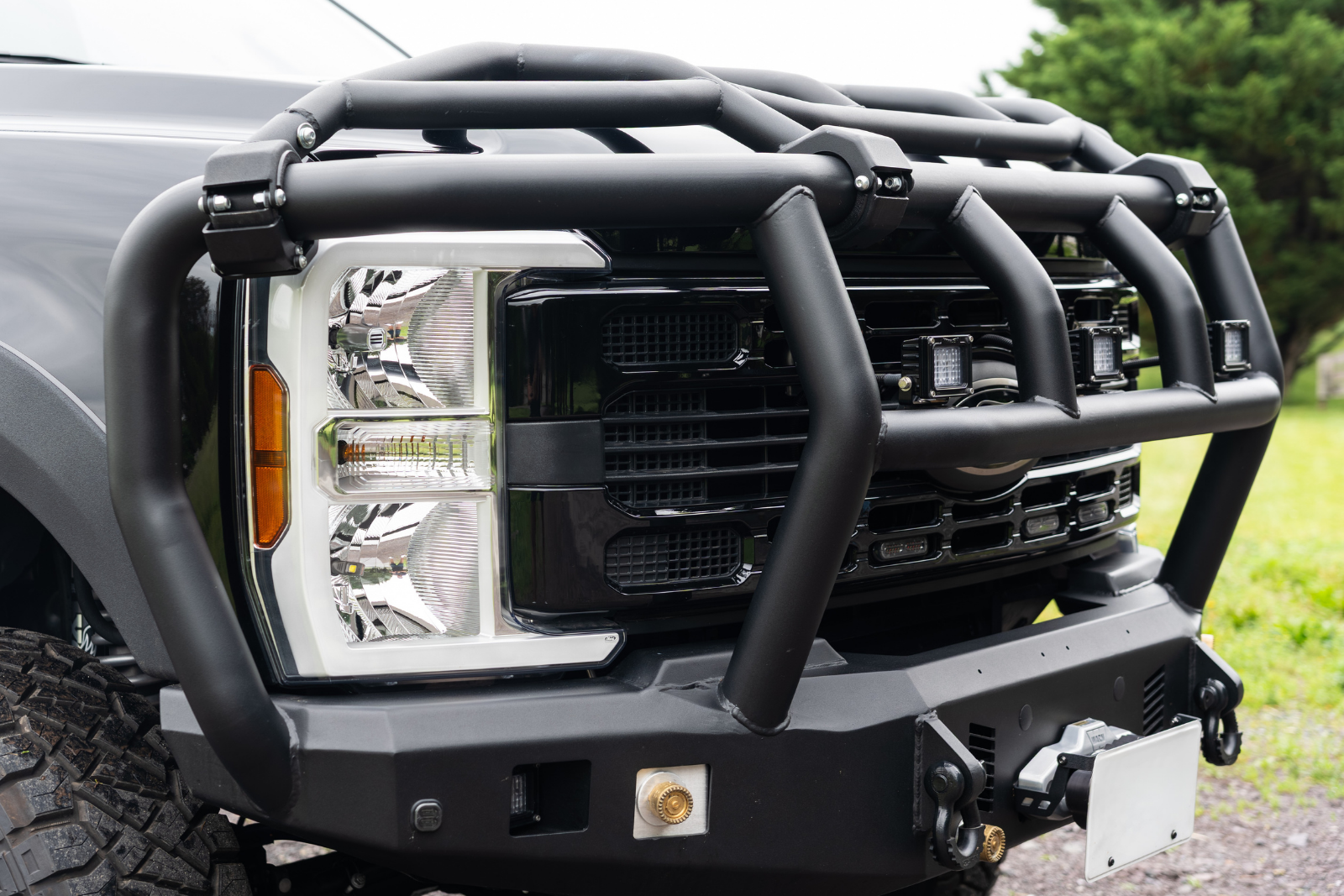 2025 Ford F350 4x4 Quick Attack - image 13