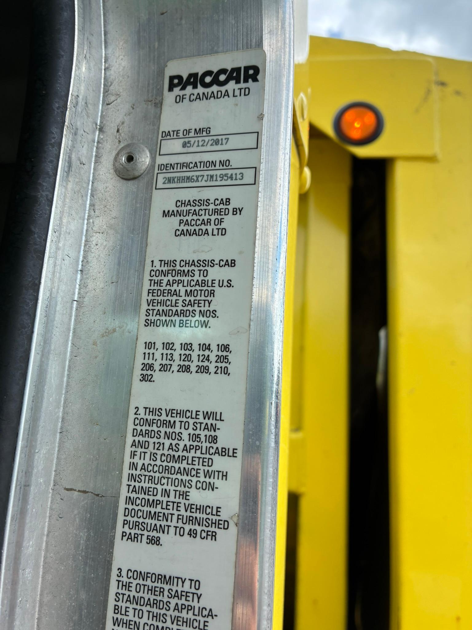 2018 Kenworth Pak-Mor Rear Loader - image 11