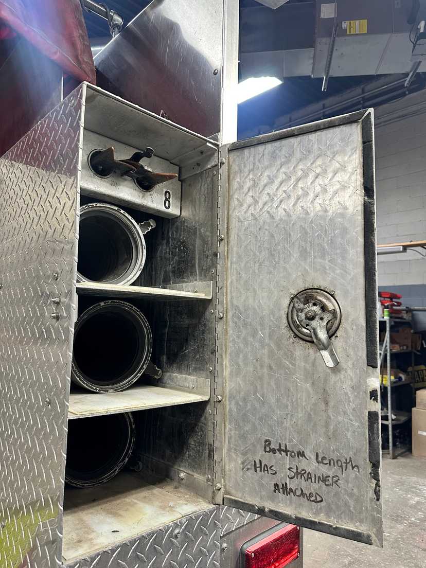 2001 Sutphen Monarch Pumper — photo 5