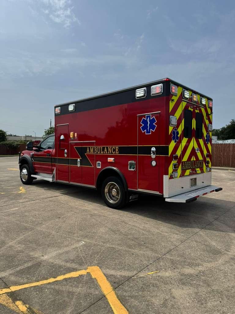 2020 Ford Type I Ambulance - image 2