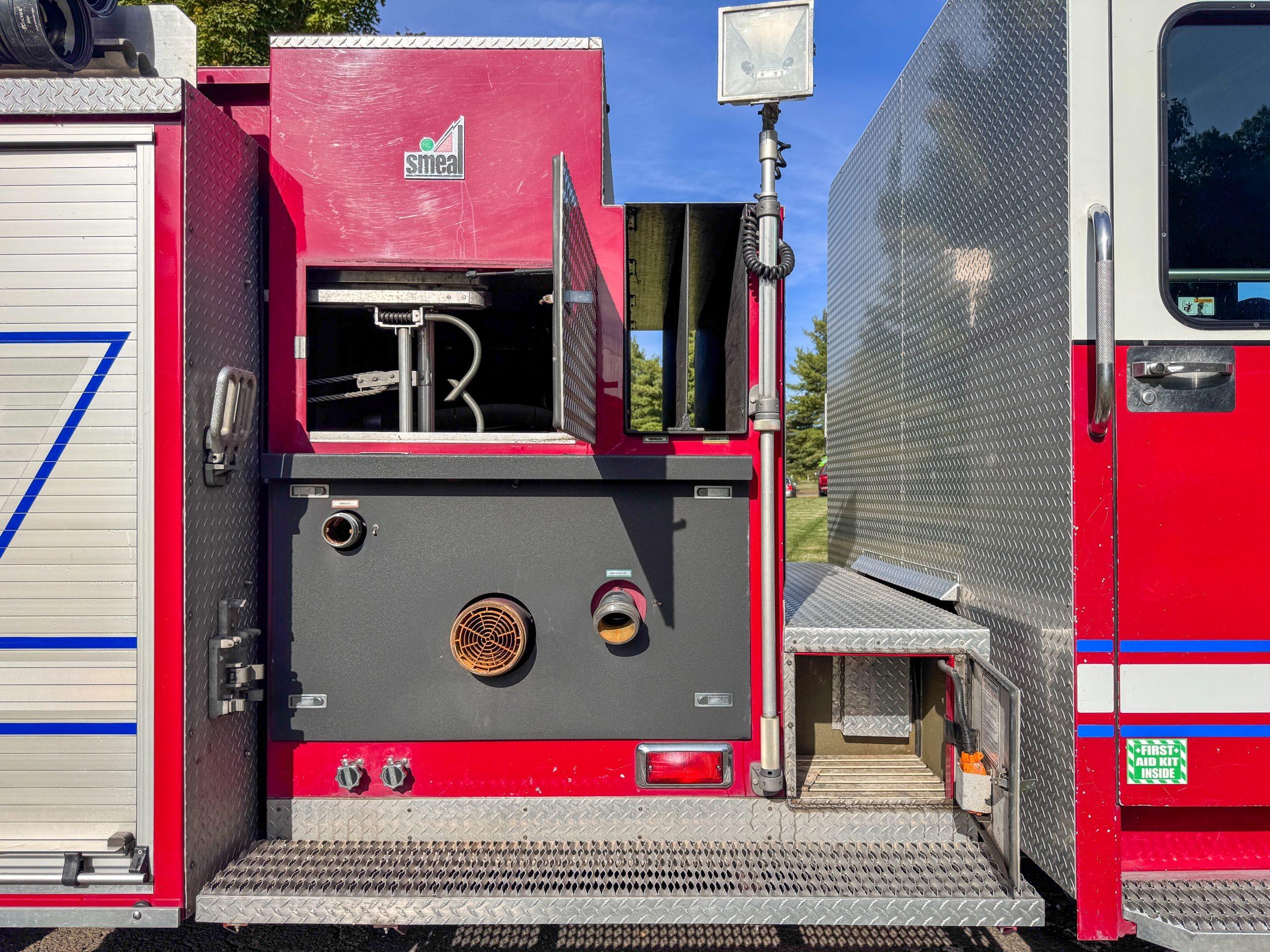 2001 Spartan Gladiator Pumper - image 12