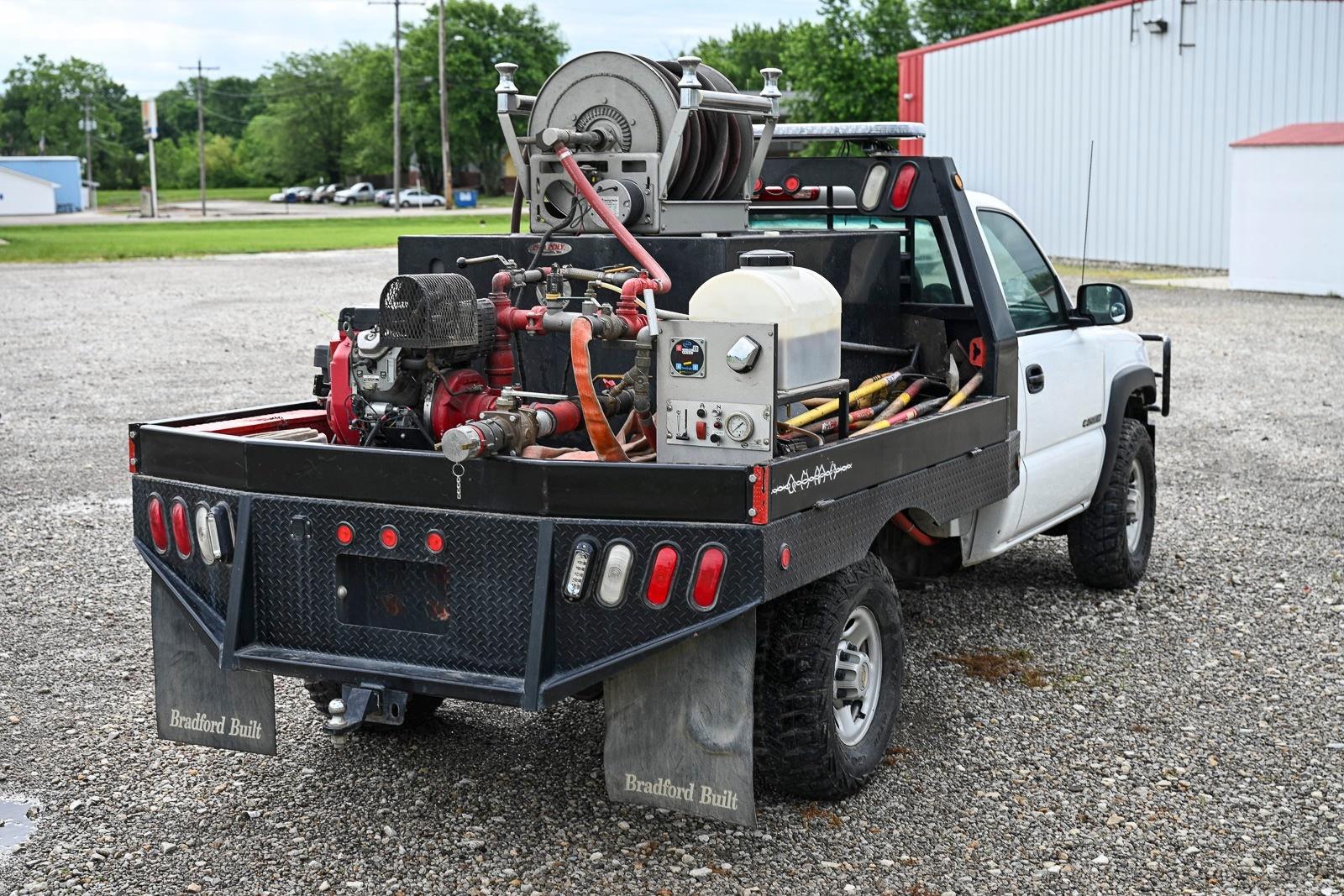 2001 Chevrolet 2500HD 4x4 Brush Truck - image 9