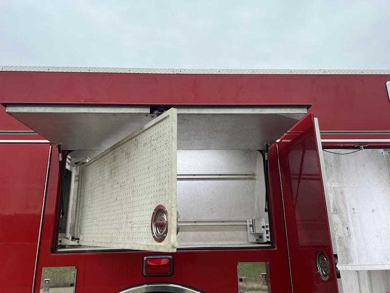 2008 Pierce Peterbilt Pumper Tanker — photo 8
