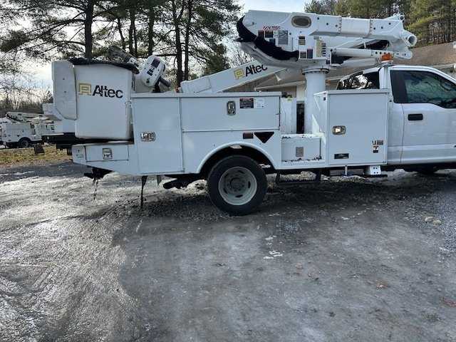 2019 Ford F550 4×4 Bucket Truck w/ Altec AT41M Boom (46 ft) — photo 6