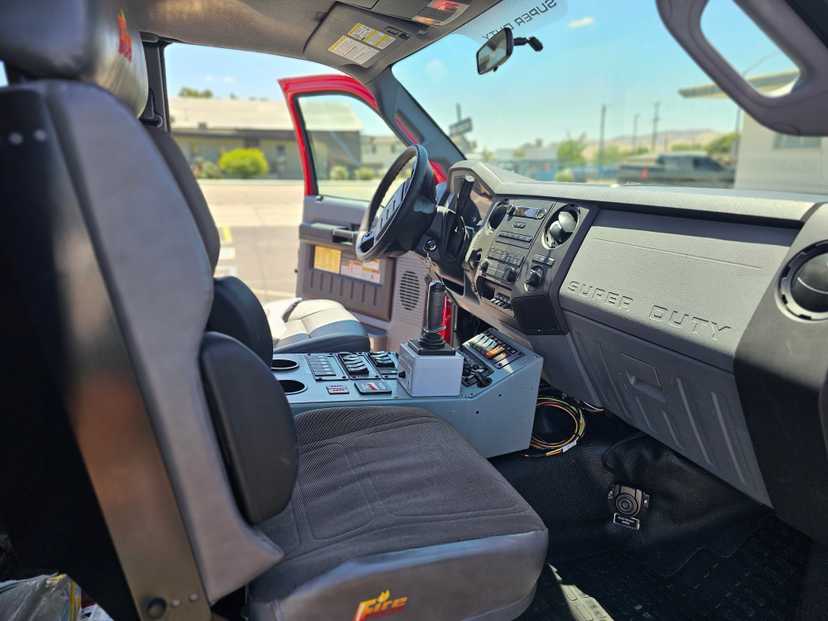 2011 Ford F550 4x4 Quick Attack — photo 7