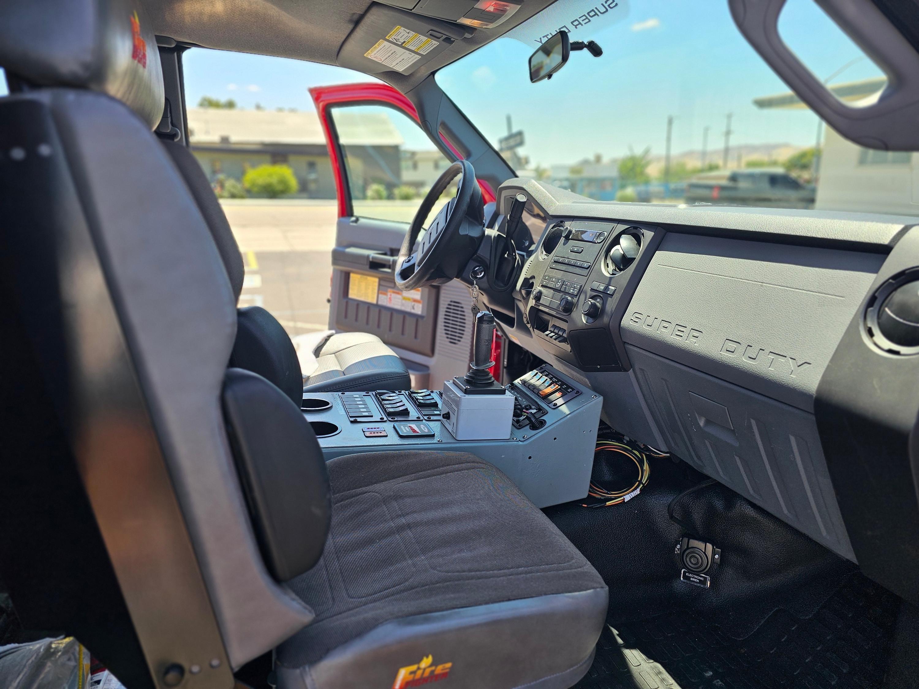 2011 Ford F550 4x4 Quick Attack - image 7