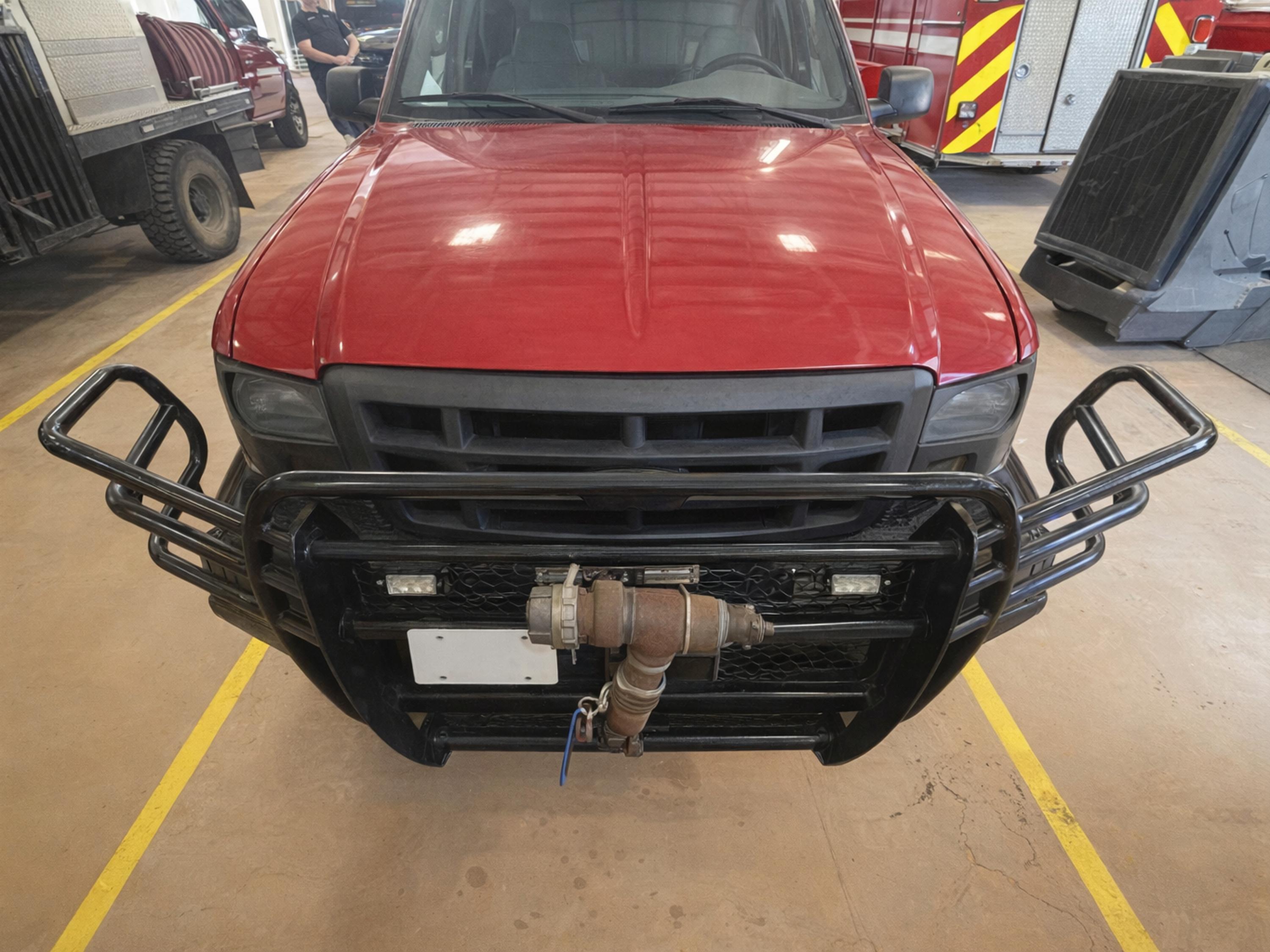 2005 Ford F-550 4x4 Brush Truck - image 6