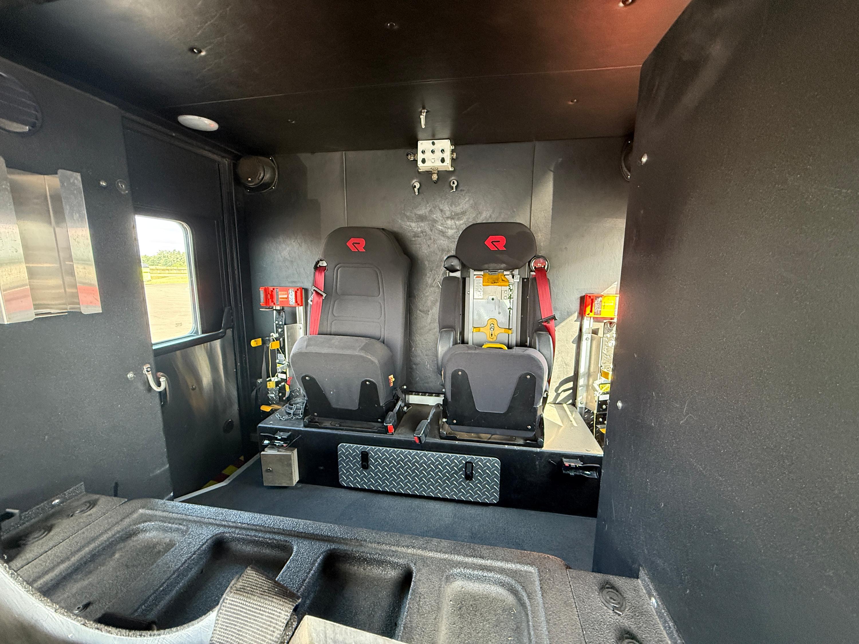 2015 Rosenbauer COMMANDER Pumper - image 27