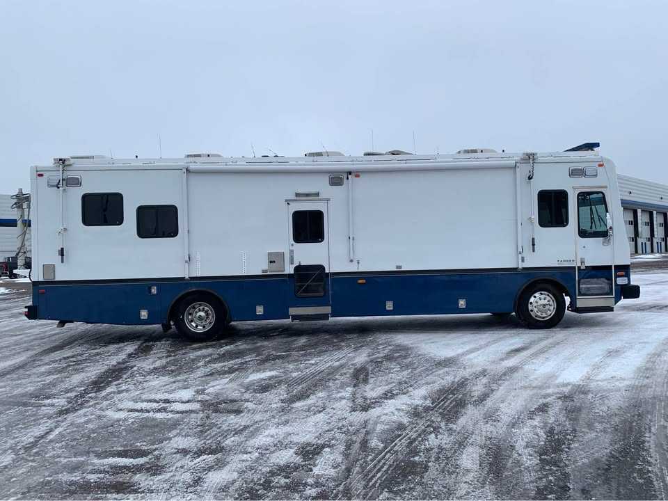 2005 Command Center