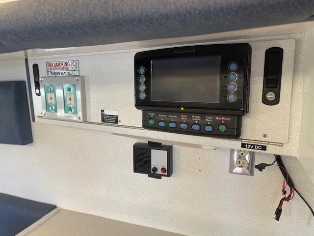 2006 Braun Ford Type III Ambulance - image 11