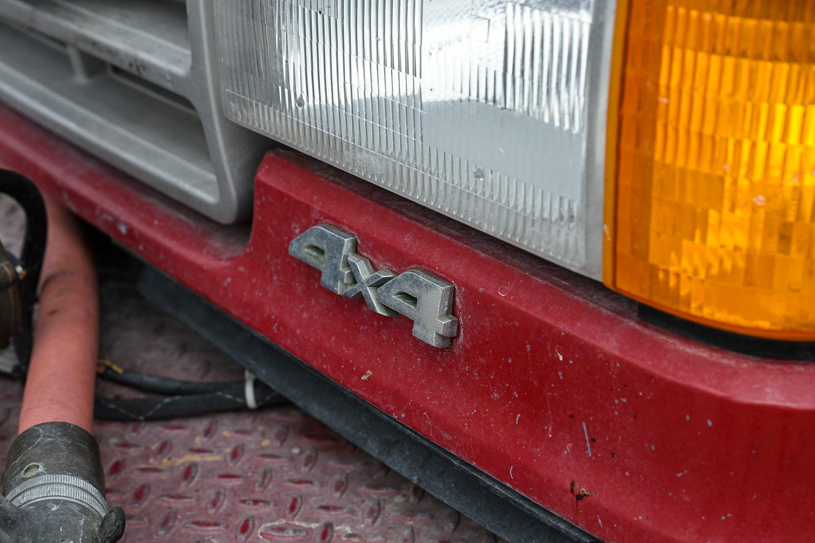 1990 Ford F350 4x4 Brush Truck - image 88